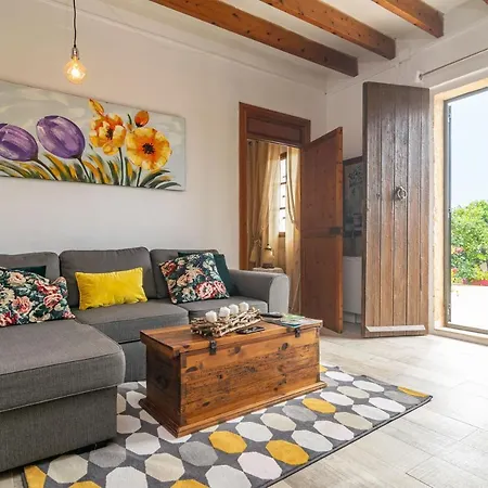 Villa Potdir *