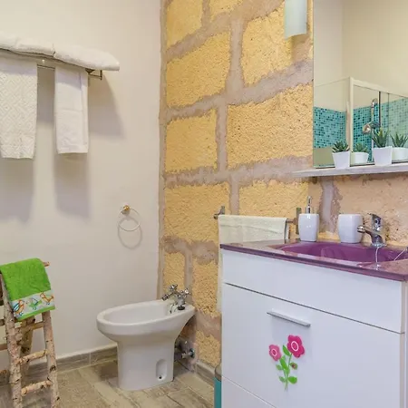 Villa Potdir Ariany