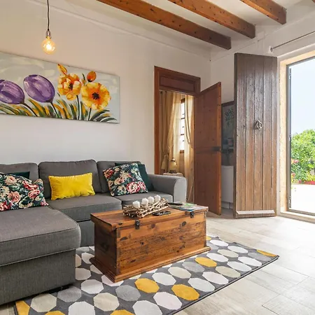 Potdir Villa *