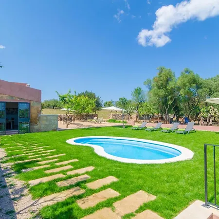Potdir Villa